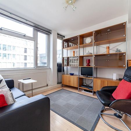 Appartement Shiny 1Br Flat In Fitzrovia, 2 Min To Tube à Londres Extérieur photo